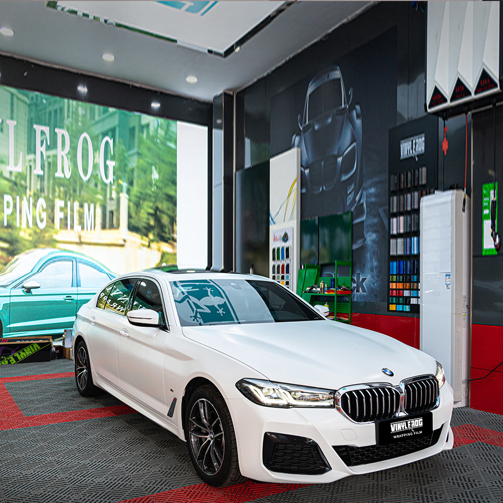 Matte Metallic Pearl White.